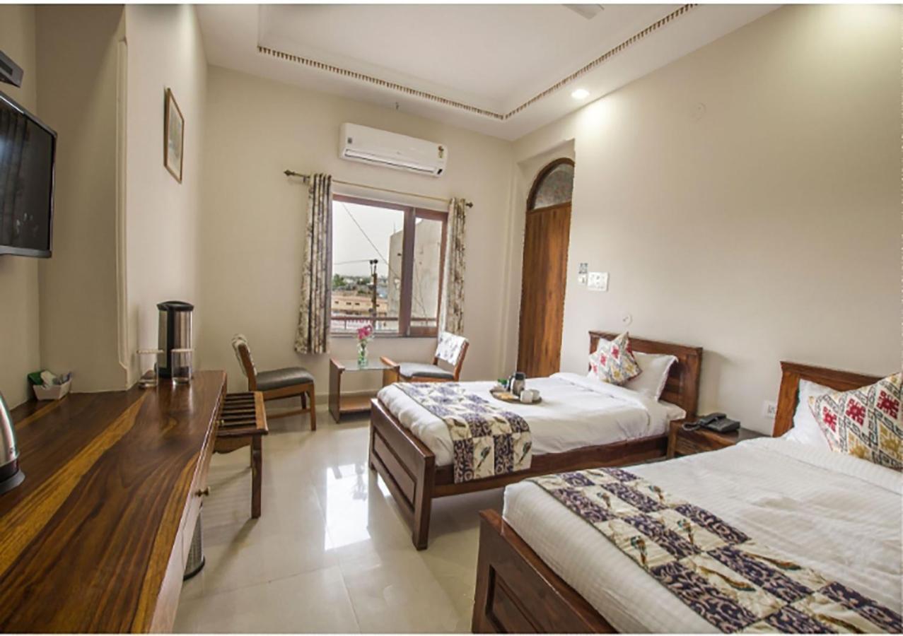 Lakeside Inn Ratanada Jodhpur  Dış mekan fotoğraf