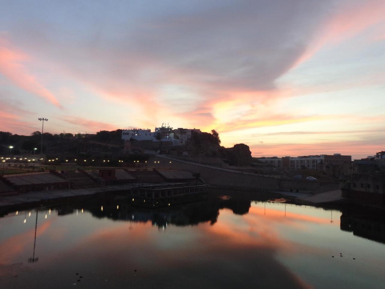 Lakeside Inn Ratanada Jodhpur  Dış mekan fotoğraf