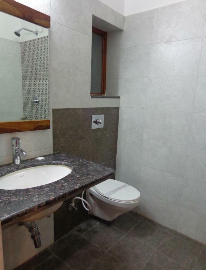 Lakeside Inn Ratanada Jodhpur  Dış mekan fotoğraf
